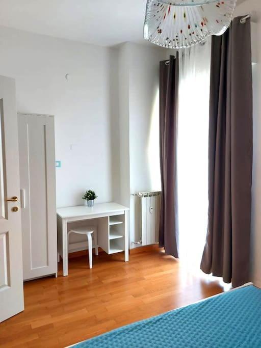 Elegante Appartamento La Spezia Centro Екстериор снимка