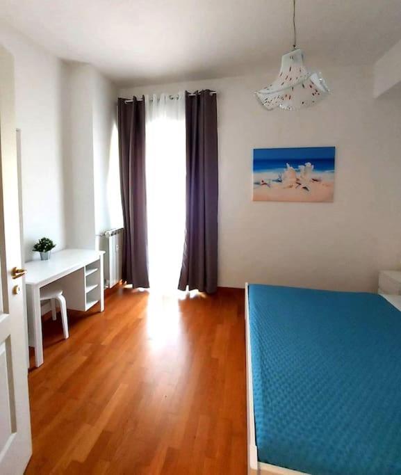 Elegante Appartamento La Spezia Centro Екстериор снимка